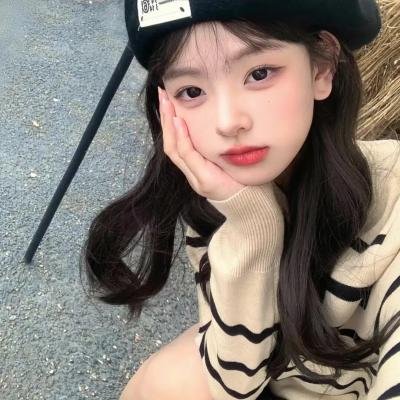 看这里，列兵哈格罗夫